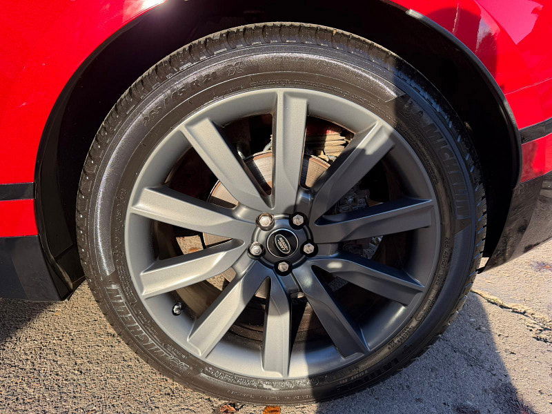 Land Rover Range Rover Velar 2.0 D240 R-Dynamic HSE Auto 4WD Euro 6 (s/s) 5dr 5dr Automatic 2025