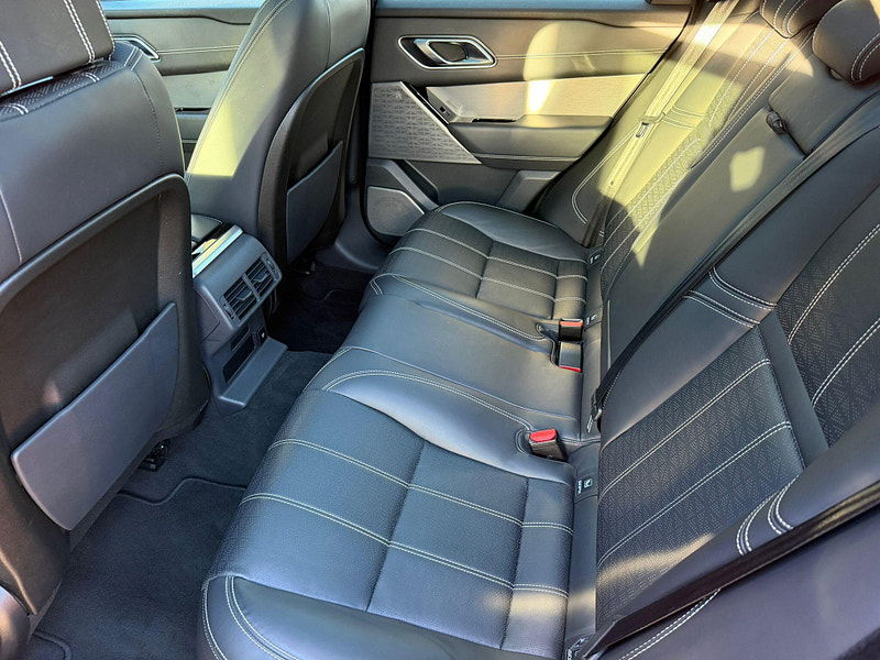 Land Rover Range Rover Velar 2.0 D240 R-Dynamic HSE Auto 4WD Euro 6 (s/s) 5dr 5dr Automatic 2025