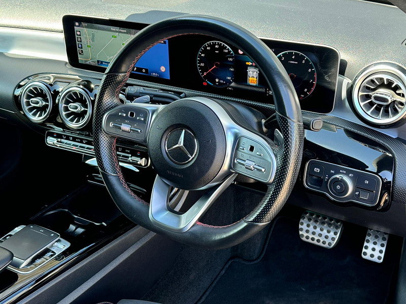 Mercedes-Benz A Class 1.3 A200 AMG Line (Premium) 7G-DCT Euro 6 (s/s) 4dr 4dr Automatic 2026