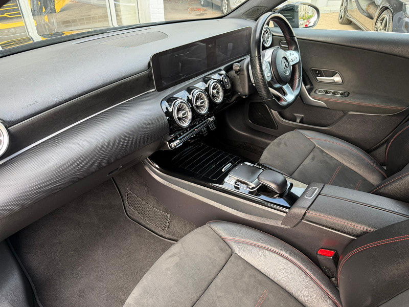 Mercedes-Benz A Class 1.5 A180d AMG Line (Premium) 7G-DCT Euro 6 (s/s) 5dr 5dr Automatic 2025