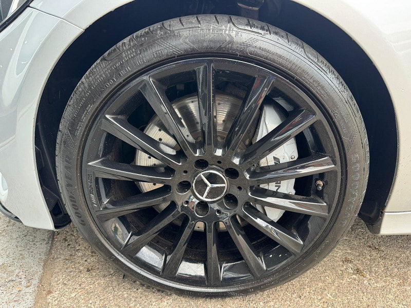 Mercedes-Benz C Class 3.0 C43 V6 AMG (Premium Plus) G-Tronic+ 4MATIC Euro 6 (s/s) 4dr 4dr Automatic 2025