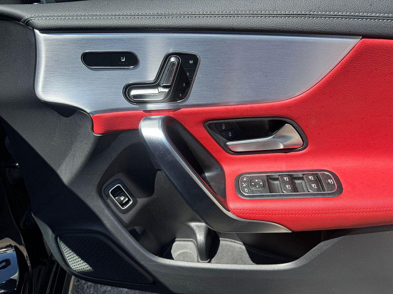 Mercedes-Benz CLA 1.3 CLA250e 15.6kWh AMG Line (Premium Plus) Shooting Brake 8G-DCT Euro 6 (s/s) 5dr 5dr Automatic 2025