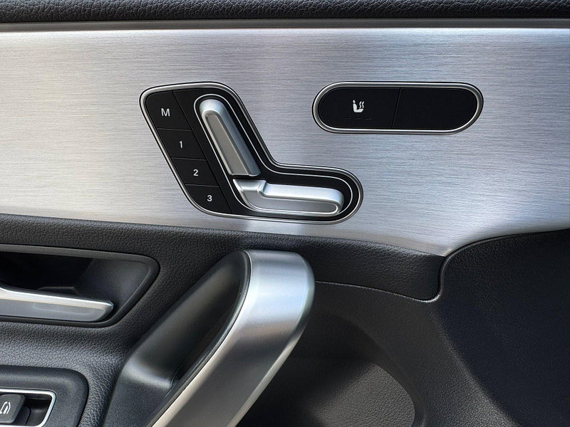 Mercedes-Benz CLA 2.0 CLA220 AMG Line (Premium Plus) Coupe 7G-DCT Euro 6 (s/s) 4dr 4dr Automatic 2026