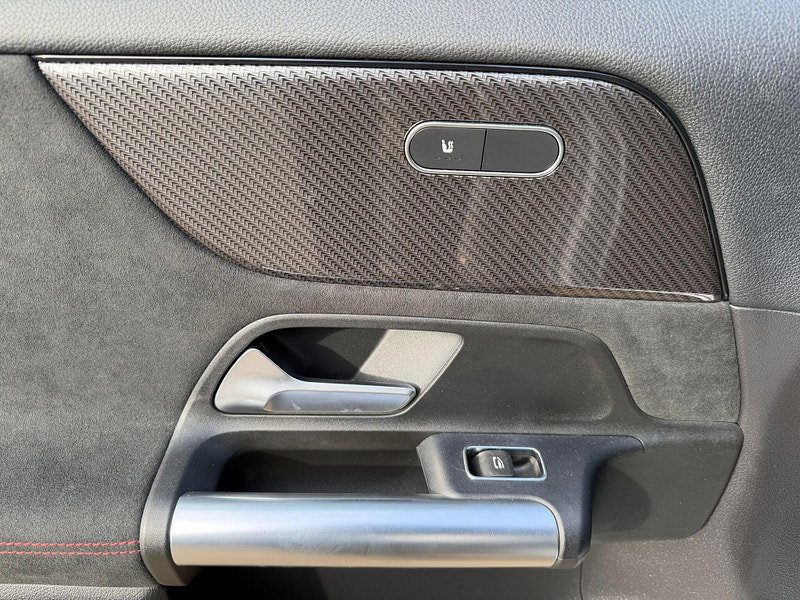 Mercedes-Benz GLA 1.3 GLA200 AMG Line (Executive) SUV 5dr Petrol 7G-DCT Euro 6 (s/s) (163 ps) 5dr Automatic 2026