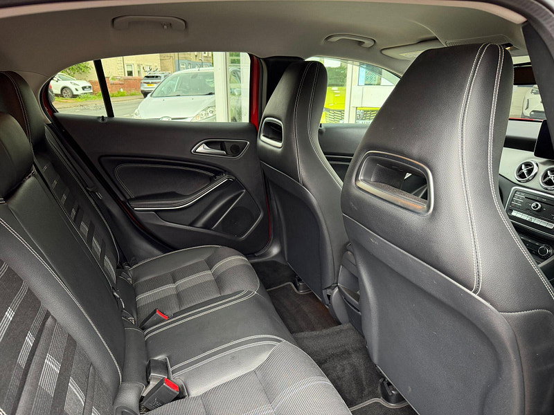 Mercedes-Benz GLA 1.6 GLA180 Urban Edition 7G-DCT Euro 6 (s/s) 5dr 5dr Automatic 2026