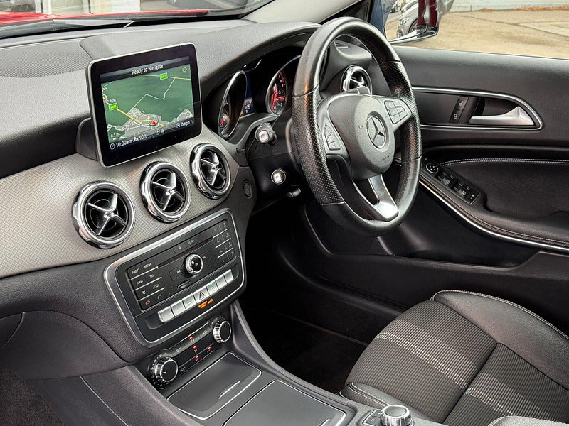 Mercedes-Benz GLA 1.6 GLA180 Urban Edition 7G-DCT Euro 6 (s/s) 5dr 5dr Automatic 2026