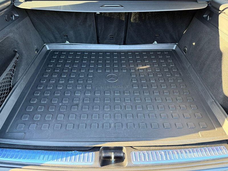 Mercedes-Benz GLC 2.0 GLC300d AMG Line (Premium) G-Tronic+ 4MATIC Euro 6 (s/s) 5dr 5dr Automatic 2025