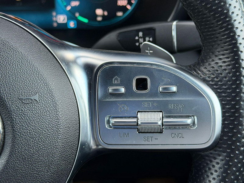 Mercedes-Benz GLC 2.0 GLC300de 13.5kWh AMG Line (Premium) G-Tronic+ 4MATIC Euro 6 (s/s) 5dr 5dr Automatic 2025