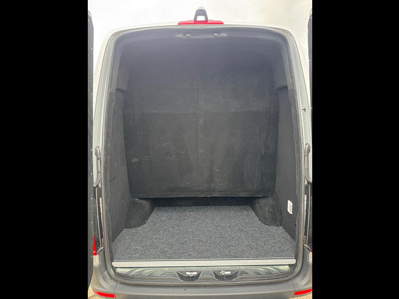 Mercedes-Benz Sprinter 2.0 315 CDI Premium RWD L2 H2 Euro 6 (s/s) 5dr 5dr Manual 2025