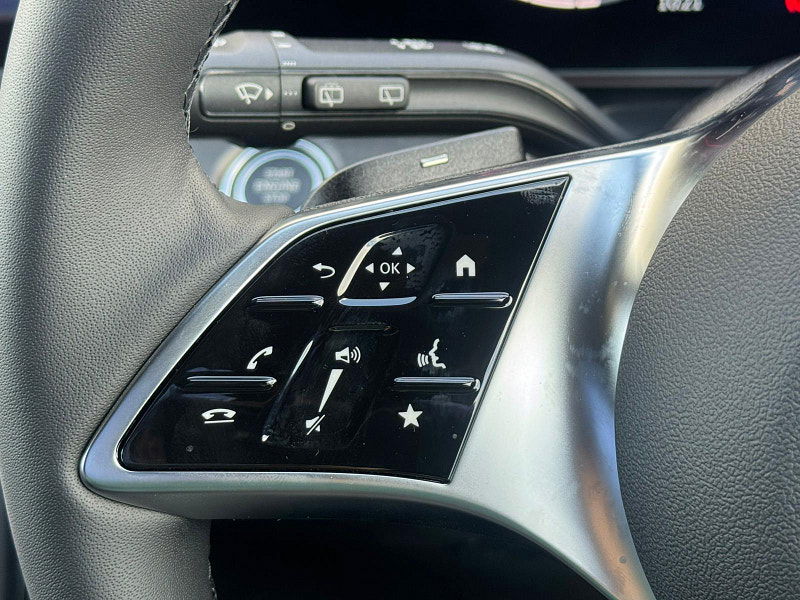 Mercedes-Benz V Class 2.0 V220d Premium G-Tronic+ Euro 6 (s/s) 5dr (7 Seat, Extra Long) 5dr Automatic 2025