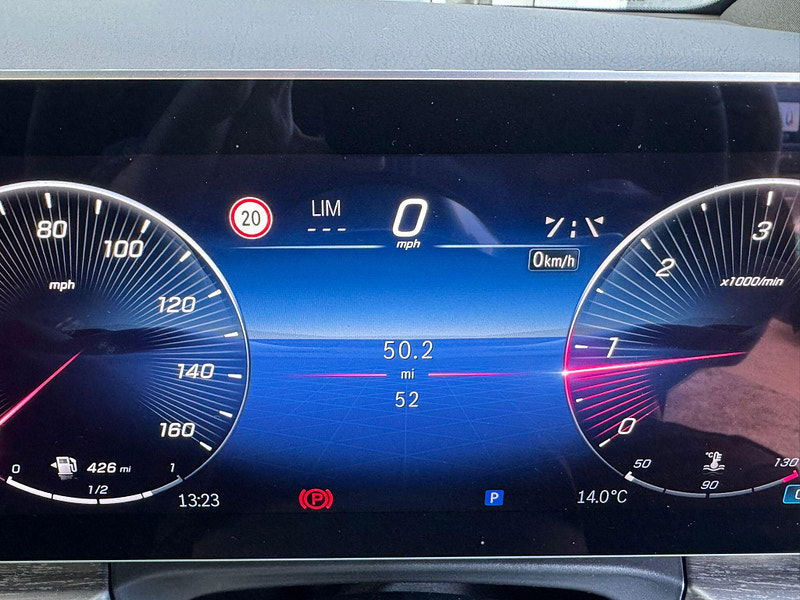 Mercedes-Benz V Class 2.0 V220d Premium G-Tronic+ Euro 6 (s/s) 5dr (8 Seat, Extra Long) 5dr Automatic 2025