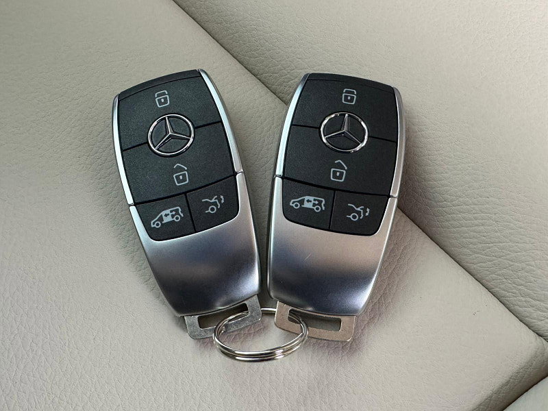 Mercedes-Benz V Class 2.0 V220d Premium G-Tronic+ Euro 6 (s/s) 5dr (8 Seat, Extra Long) 5dr Automatic 2026