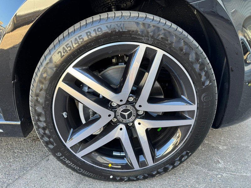Mercedes-Benz V Class 2.0 V300d Premium G-Tronic+ Euro 6 (s/s) 5dr (7 Seat, Extra Long) 5dr Automatic 2025