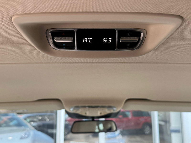 Mercedes-Benz V Class 2.2 V220d BlueTEC Sport G-Tronic+ Euro 6 (s/s) 5dr 8 Seat XLWB 5dr Automatic 2025