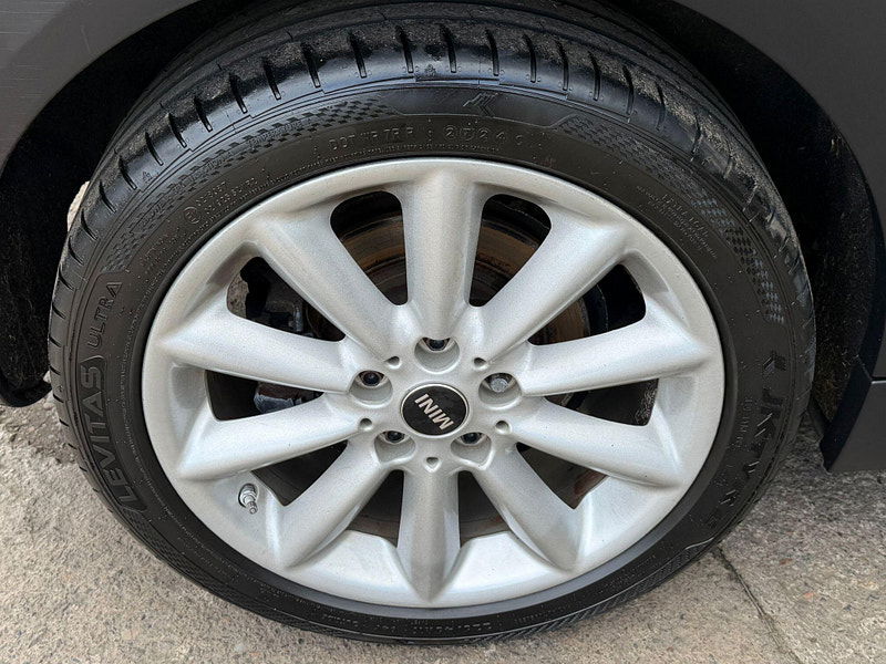 MINI Clubman 1.5 Cooper Euro 6 (s/s) 6dr 6dr Manual 2026