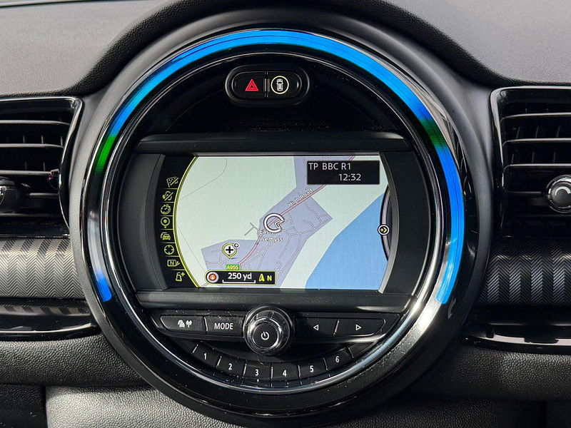 MINI Clubman 1.5 Cooper Euro 6 (s/s) 6dr 6dr Manual 2026