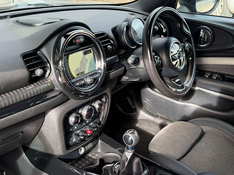 MINI Clubman 1.5 Cooper Euro 6 (s/s) 6dr 6dr Manual 2026