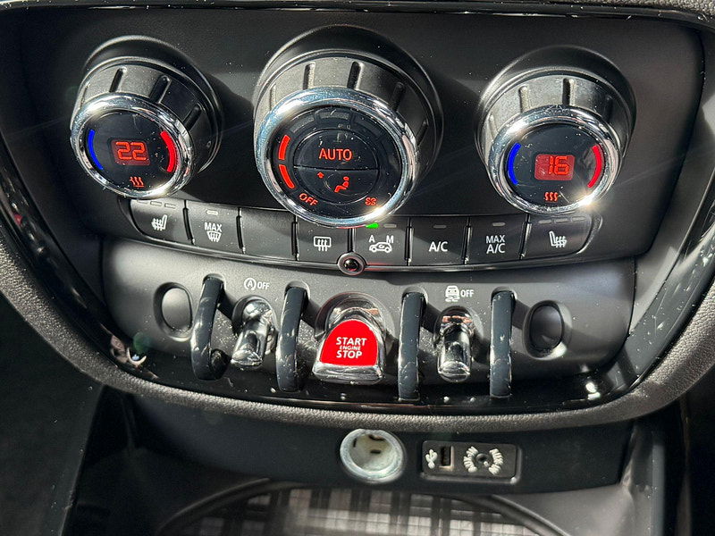 MINI Clubman 1.5 Cooper Euro 6 (s/s) 6dr 6dr Manual 2026