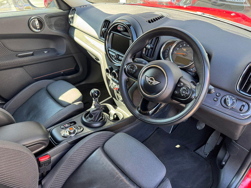 MINI Countryman 2.0 Cooper D ALL4 Euro 6 (s/s) 5dr 5dr Manual 2025