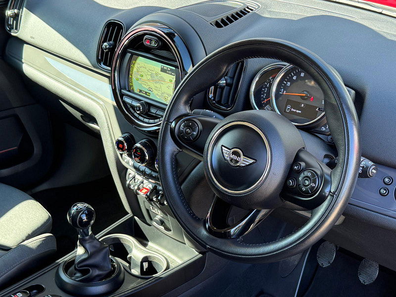MINI Countryman 2.0 Cooper D ALL4 Euro 6 (s/s) 5dr 5dr Manual 2025