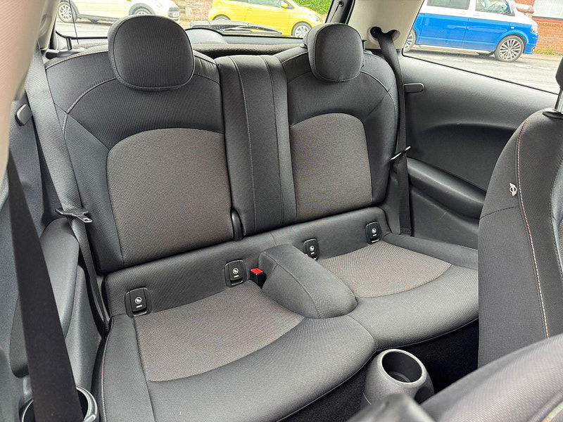 MINI Hatch 1.2 One Euro 6 (s/s) 3dr 3dr Manual 2025