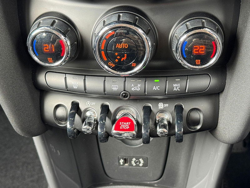 MINI Hatch 1.2 One Euro 6 (s/s) 3dr 3dr Manual 2025