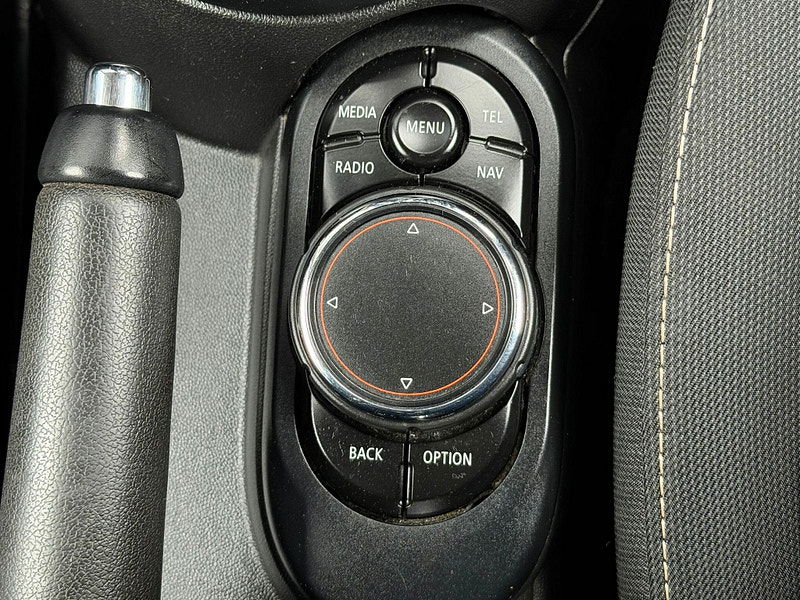 MINI Hatch 1.5 Cooper D Euro 6 (s/s) 5dr 5dr Manual 2025