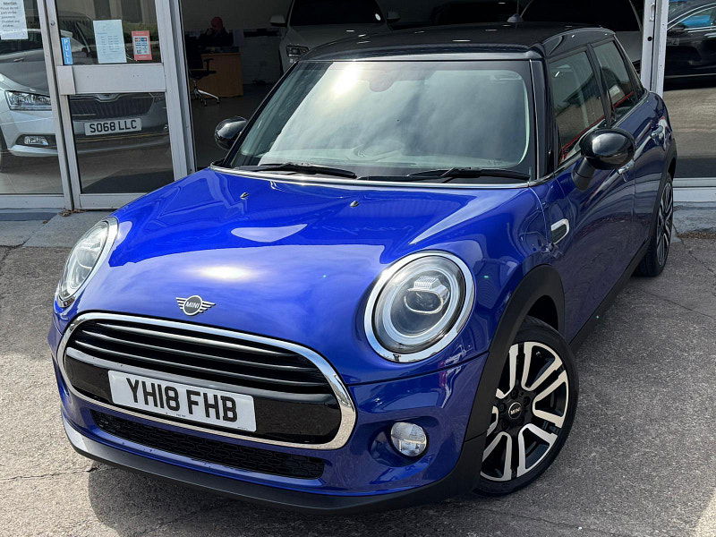 MINI Hatch 1.5 Cooper Euro 6 (s/s) 5dr 5dr Manual 2025