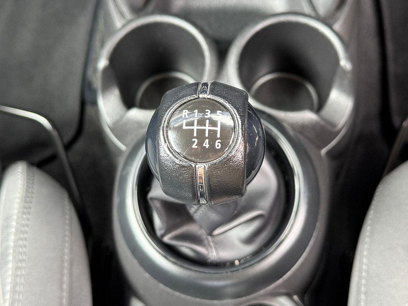 MINI Hatch 1.5 Cooper Euro 6 (s/s) 5dr 5dr Manual 2025