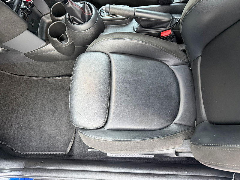 MINI Hatch 1.5 Cooper Sport Euro 6 (s/s) 3dr 3dr Manual 2026