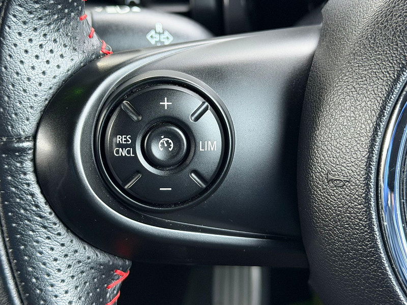 MINI Hatch 1.5 Cooper Sport Euro 6 (s/s) 3dr 3dr Manual 2026