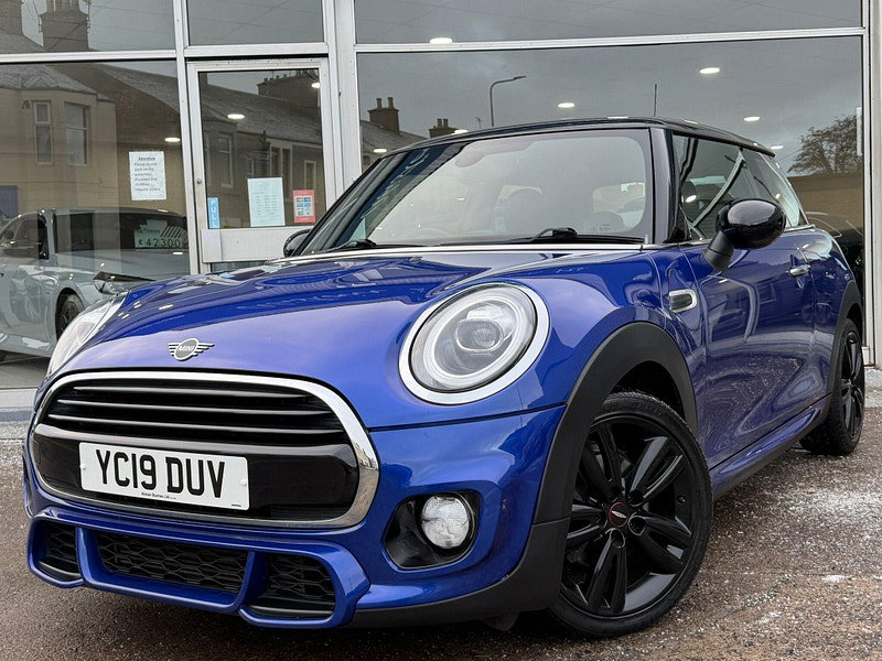 MINI Hatch 1.5 Cooper Sport Euro 6 (s/s) 3dr 3dr Manual 2026