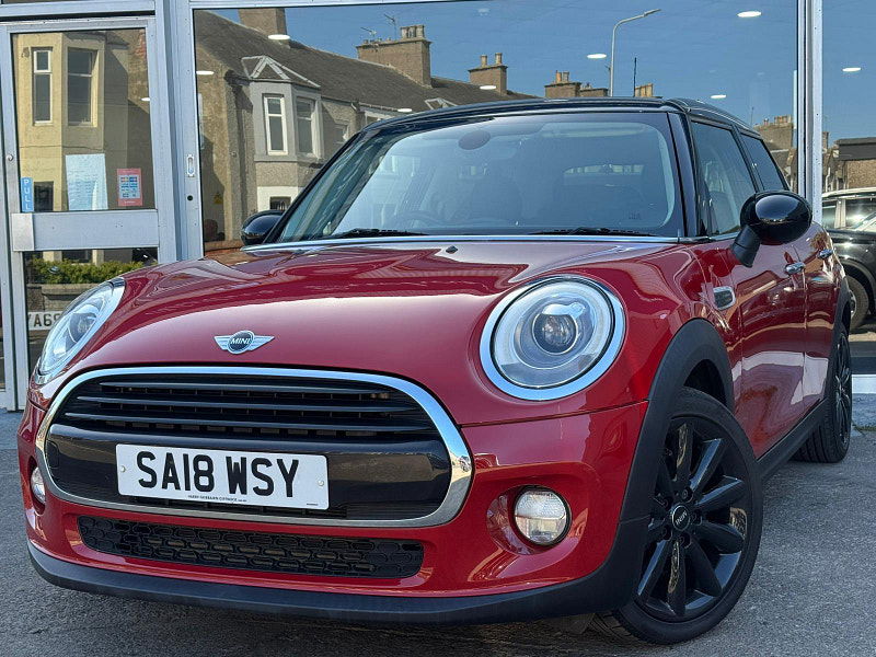 MINI Hatch 1.5 Cooper Steptronic Euro 6 (s/s) 5dr 5dr Automatic 2025