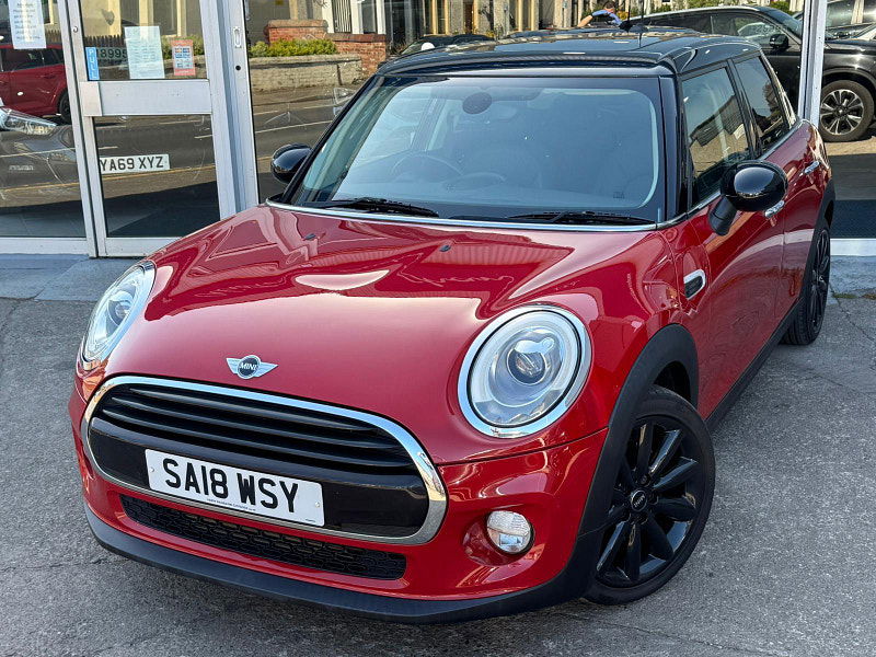 MINI Hatch 1.5 Cooper Steptronic Euro 6 (s/s) 5dr 5dr Automatic 2025