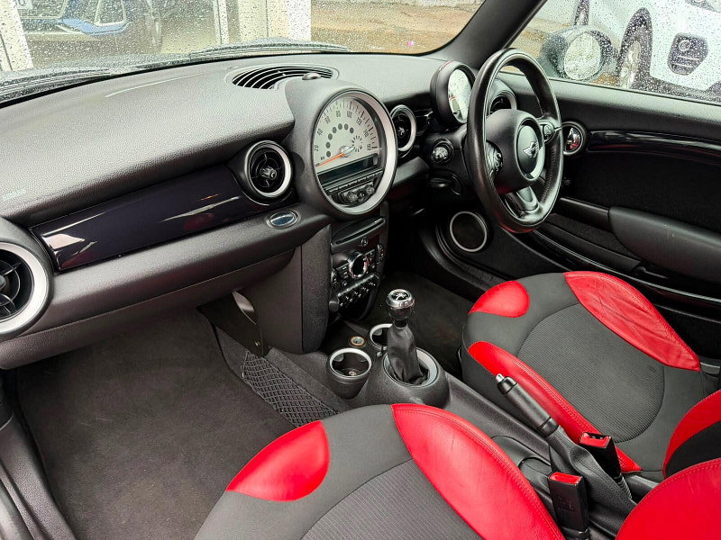 MINI Hatch 1.6 Cooper S Euro 5 (s/s) 3dr 3dr Manual 2026