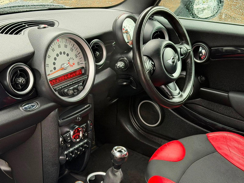 MINI Hatch 1.6 Cooper S Euro 5 (s/s) 3dr 3dr Manual 2026