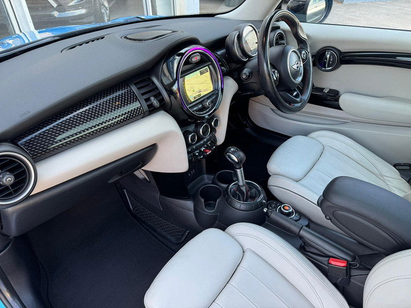 MINI Hatch 2.0 Cooper S Auto Euro 6 (s/s) 3dr 3dr Automatic 2025