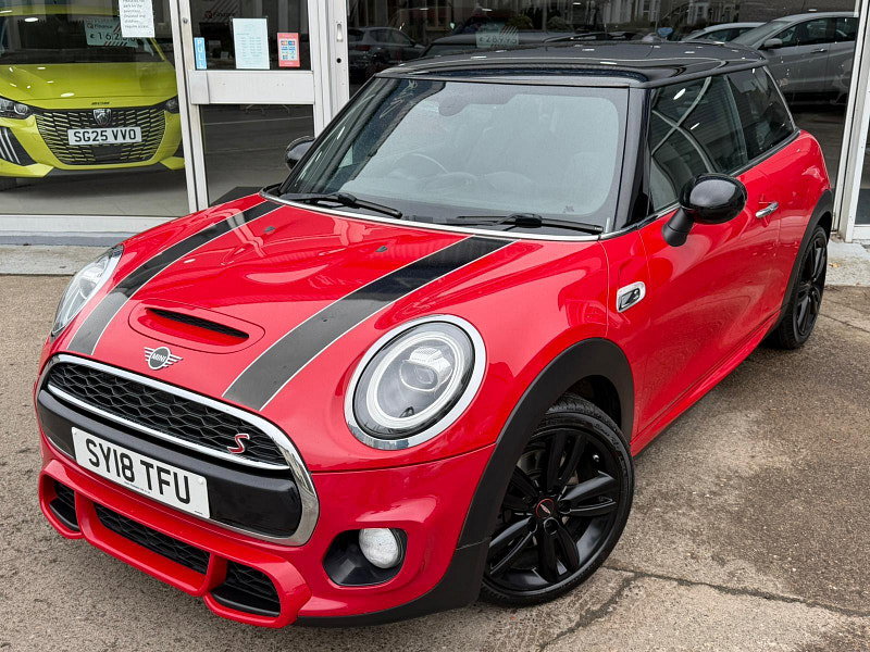 MINI Hatch 2.0 Cooper S Hatchback 3dr Petrol Manual Euro 6 (s/s) (192 ps) 3dr Manual 2026