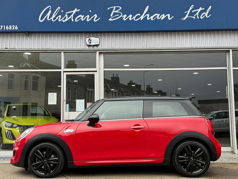 MINI Hatch 2.0 Cooper S Hatchback 3dr Petrol Manual Euro 6 (s/s) (192 ps) 3dr Manual 2026