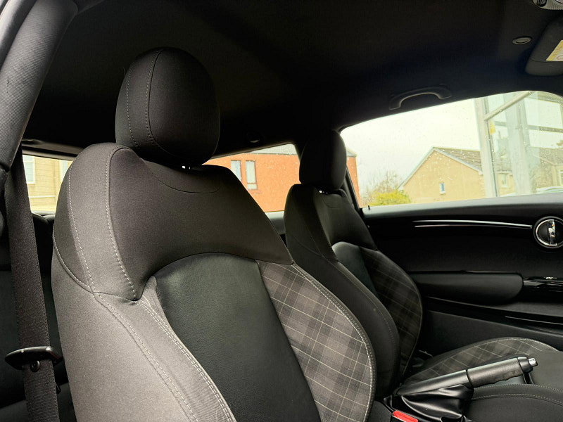 MINI Hatch 2.0 Cooper S Hatchback 3dr Petrol Manual Euro 6 (s/s) (192 ps) 3dr Manual 2026