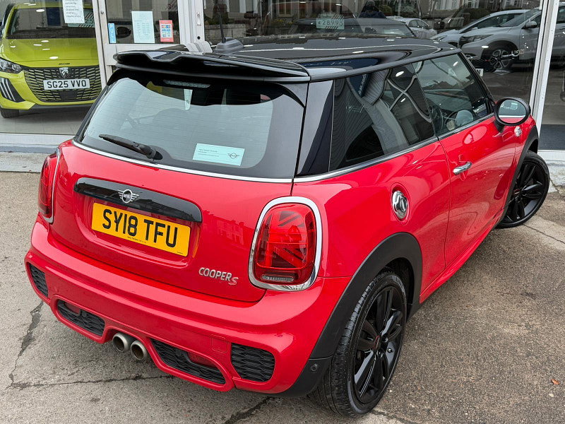 MINI Hatch 2.0 Cooper S Hatchback 3dr Petrol Manual Euro 6 (s/s) (192 ps) 3dr Manual 2026