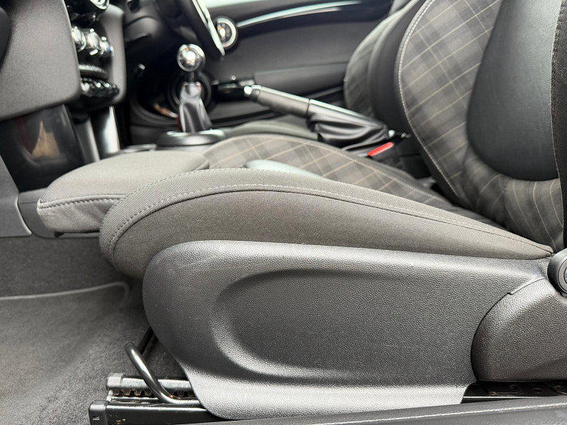 MINI Hatch 2.0 Cooper S Hatchback 3dr Petrol Manual Euro 6 (s/s) (192 ps) 3dr Manual 2026