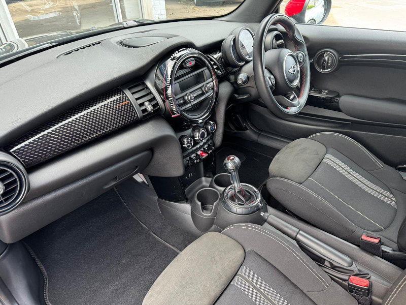 MINI Hatch 2.0 John Cooper Works Euro 6 (s/s) 3dr 3dr Manual 2025