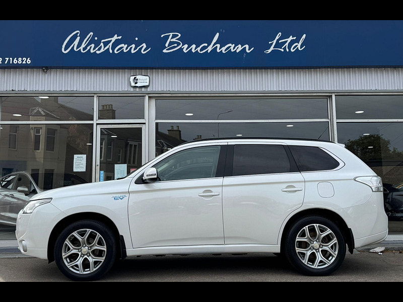Mitsubishi Outlander 2.0h 12kWh GX4h CVT 4WD Euro 5 (s/s) 5dr 5dr Automatic 2025