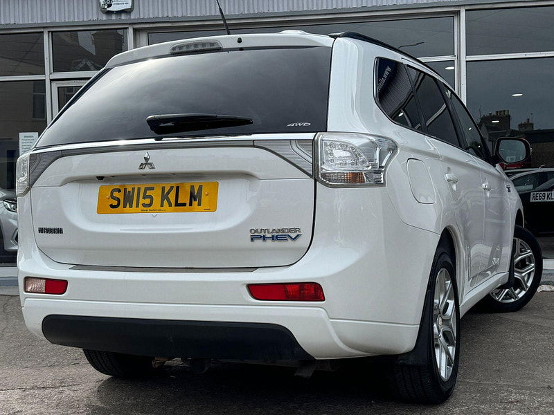 Mitsubishi Outlander 2.0h 12kWh GX4h CVT 4WD Euro 5 (s/s) 5dr 5dr Automatic 2025