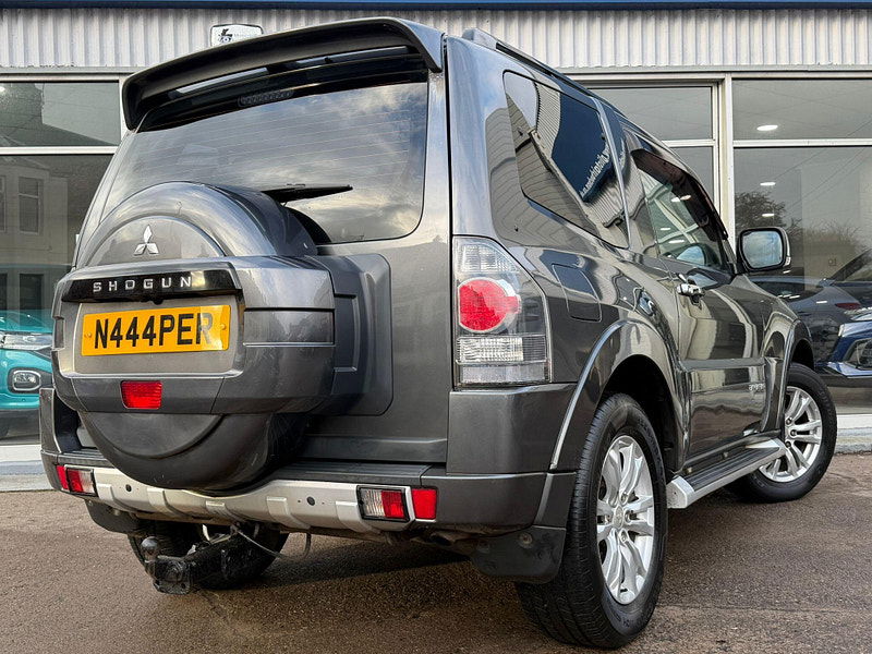 Mitsubishi Shogun 3.2 DI-DC Barbarian 4WD Euro 5 3dr SWB 3dr Manual 2026