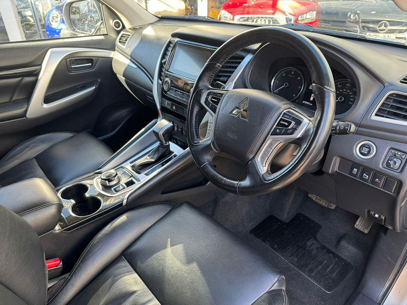 Mitsubishi Shogun Sport 2.4D 4 Auto 4WD LWB Euro 6 5dr 5dr Automatic 2025