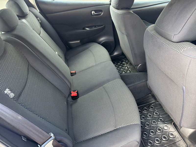 Nissan Leaf 24kWh Visia Auto 5dr 5dr Automatic 2025