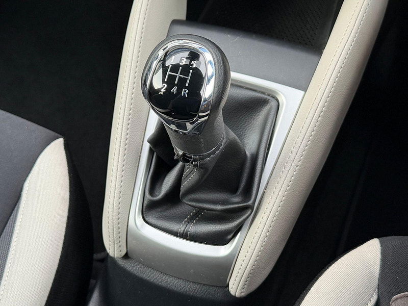 Nissan Micra 1.5 dCi N-Connecta Euro 6 (s/s) 5dr 5dr Manual 2025