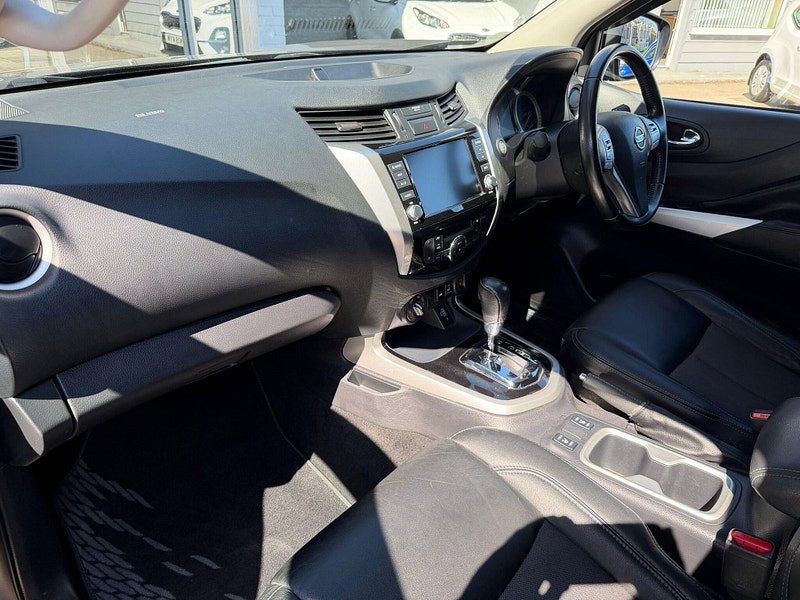 Nissan Navara 2.3 dCi N-Guard Auto 4WD Euro 6 4dr 4dr Automatic 2026
